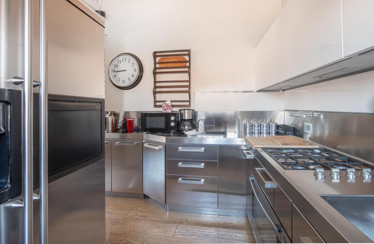 Stunning Top Floor Flat In The Heart Of Verona Buitenkant foto