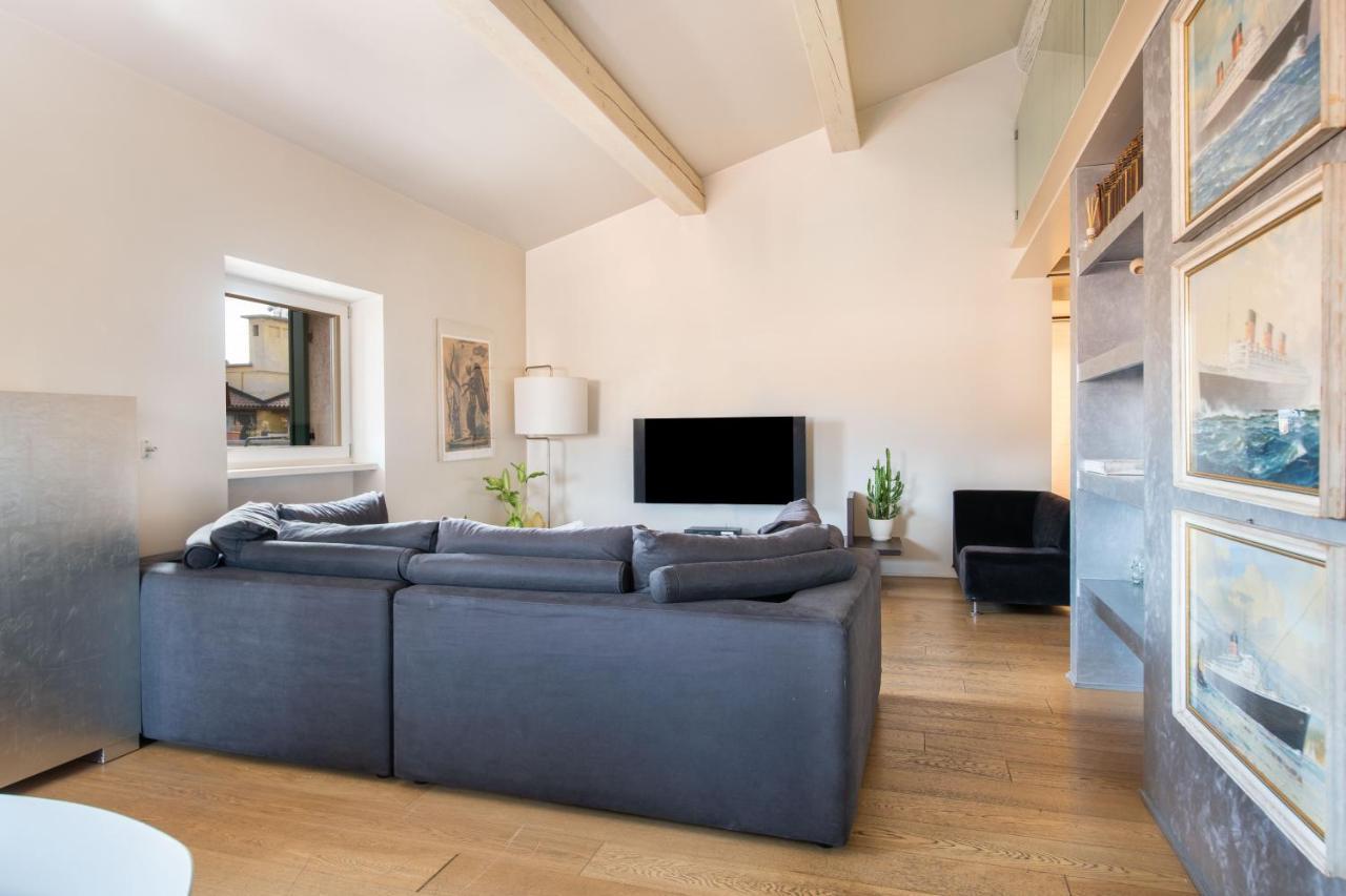Stunning Top Floor Flat In The Heart Of Verona Buitenkant foto