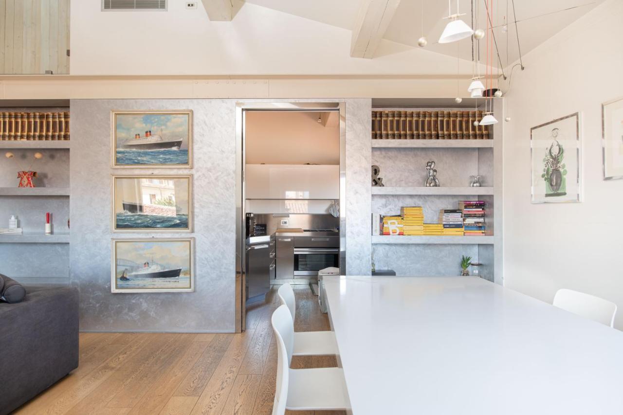 Stunning Top Floor Flat In The Heart Of Verona Buitenkant foto