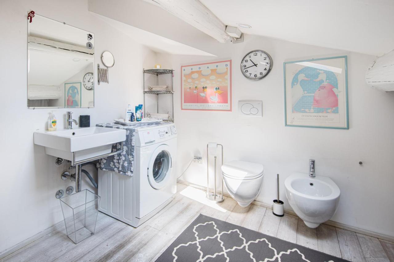 Stunning Top Floor Flat In The Heart Of Verona Buitenkant foto