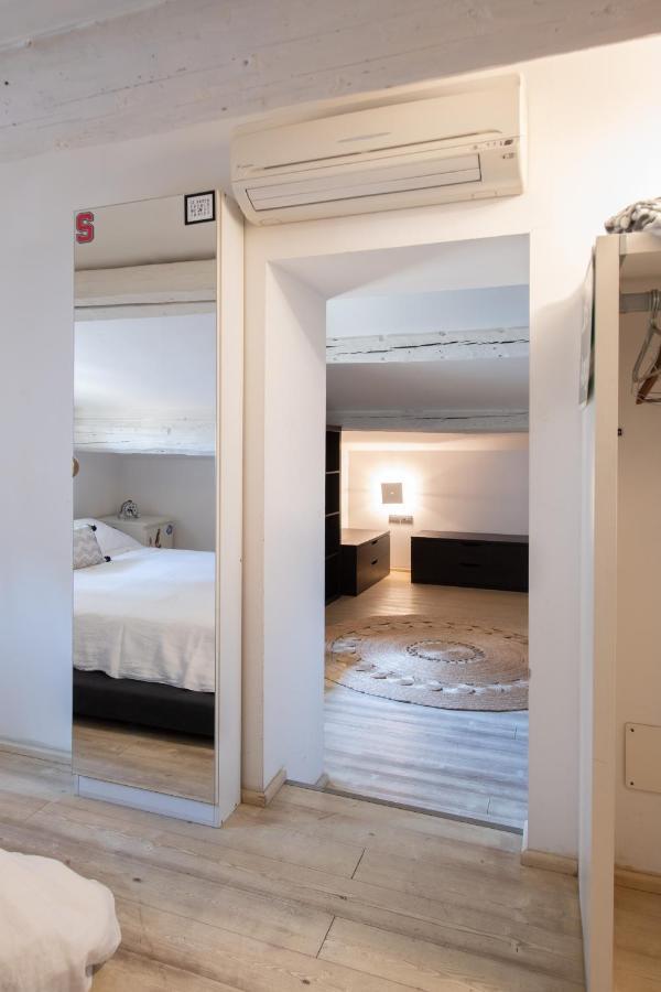 Stunning Top Floor Flat In The Heart Of Verona Buitenkant foto