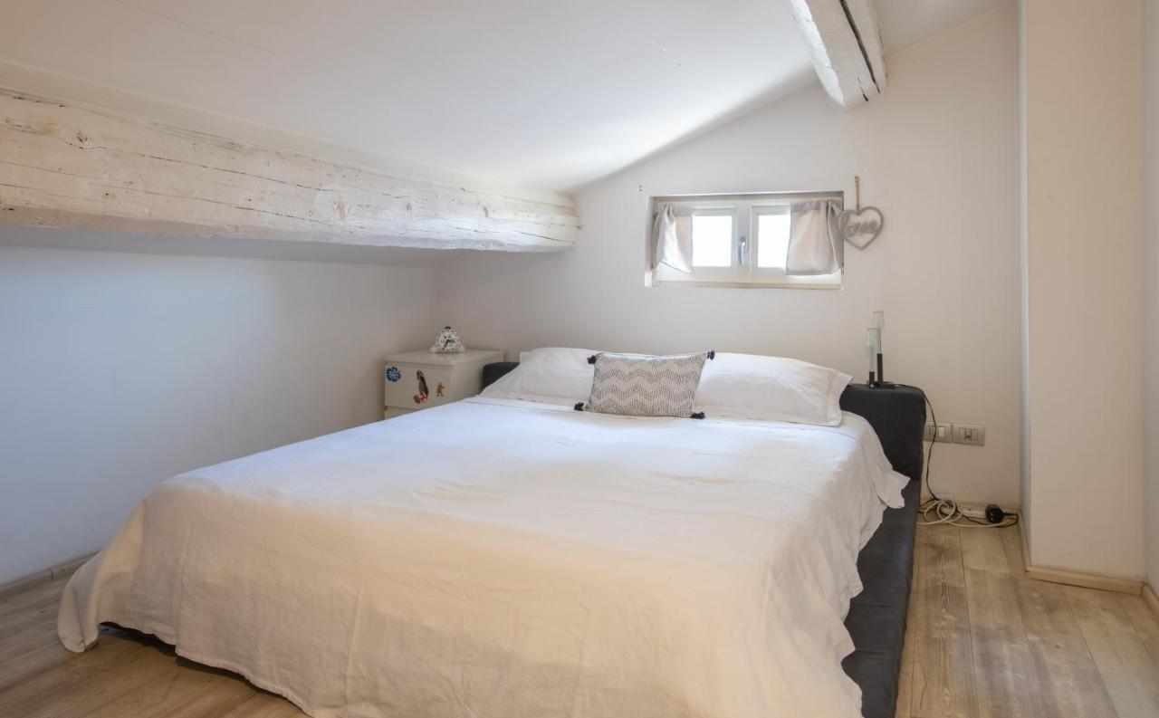 Stunning Top Floor Flat In The Heart Of Verona Buitenkant foto